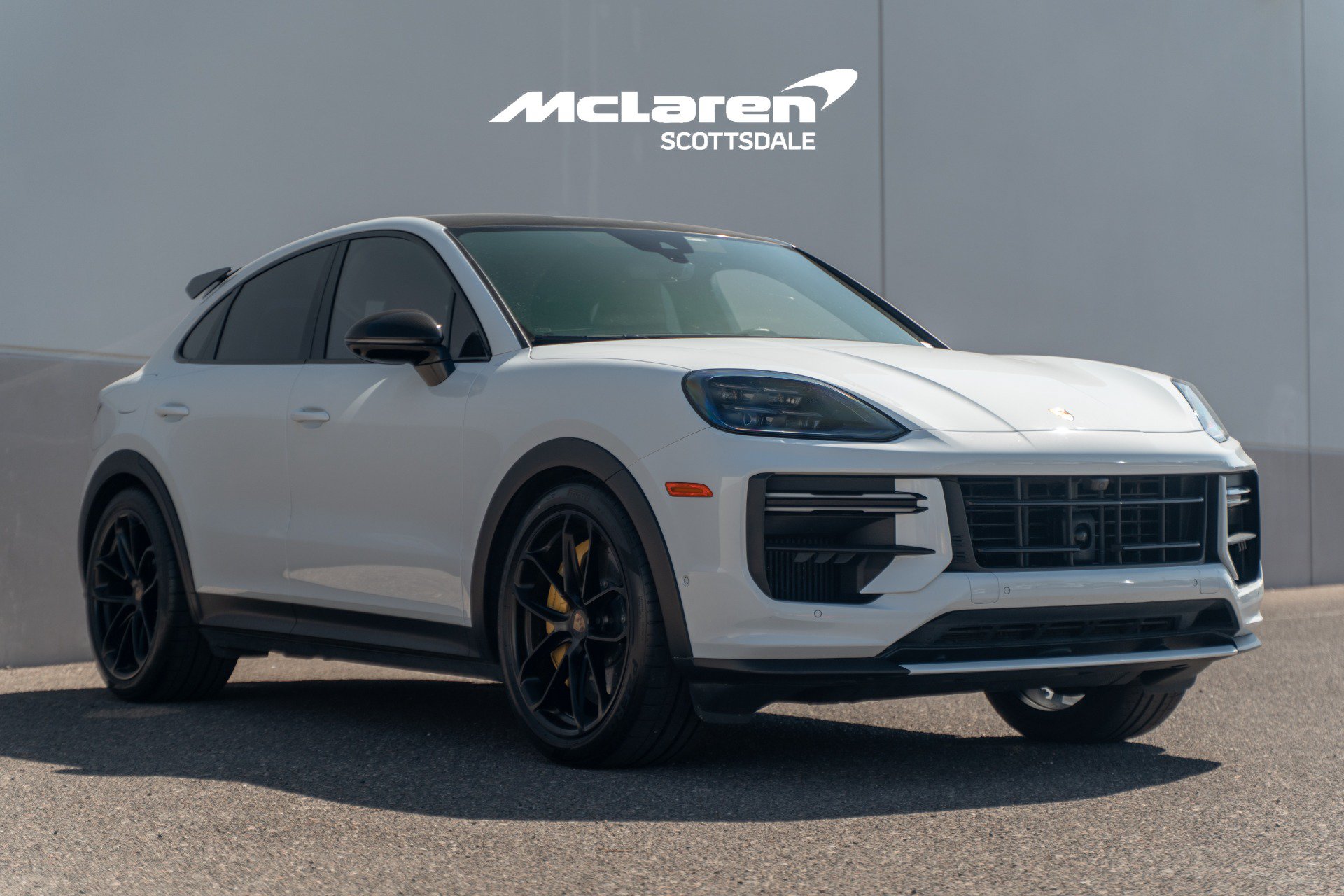 Used 2024 Porsche Cayenne Turbo GT AWD/4WD image 9