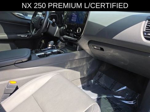 Used 2025 Lexus NX 250 FWD w/ Accessory Package (Z2) image 9