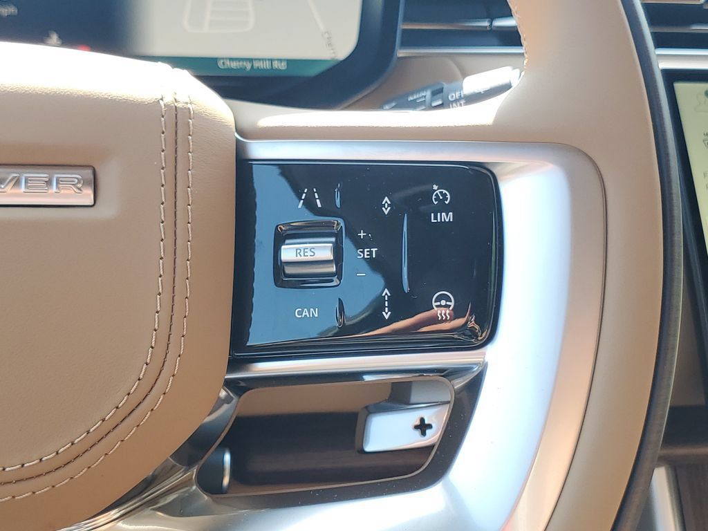 New 2026 Land Rover Range Rover SE AWD/4WD image 17
