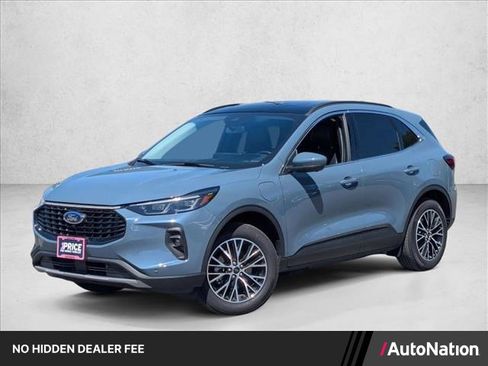 Used 2025 Ford Escape SE w/ PHEV Premium Package FWD image 1