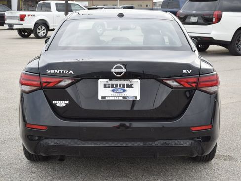 Used 2024 Nissan Sentra SV image 9