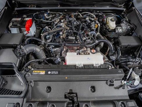 Used 2025 Toyota 4Runner SR5 image 21