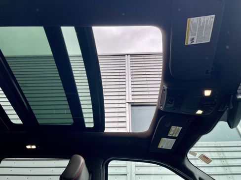 Used 2017 Ford F150 King Ranch w/ Equipment Group 601A Luxury image 17