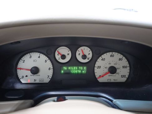 Used 2006 Ford Taurus SEL FWD image 33