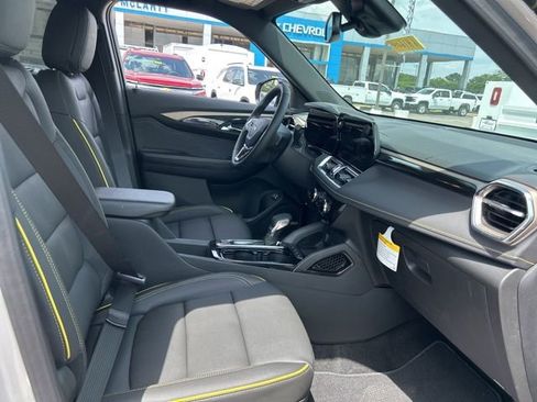 New 2026 Chevrolet TrailBlazer ACTIV FWD image 32