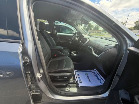 Used 2021 GMC Terrain SLT FWD image 11