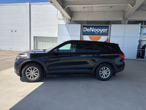 Used 2020 Ford Explorer 4WD w/ Class III Trailer Tow Package image 2