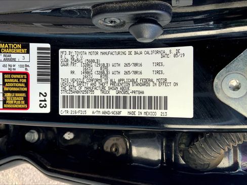 Used 2019 Toyota Tacoma TRD Off-Road image 34