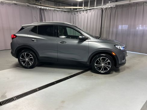 Used 2020 Buick Encore GX Essence w/ Advanced Technology Package AWD/4WD image 8