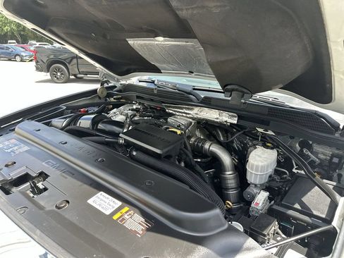 Certified 2019 GMC Sierra 2500 Denali w/ Duramax Plus Package AWD/4WD image 30
