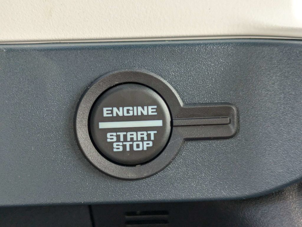 New 2026 Ford Bronco Heritage Edition AWD/4WD image 30