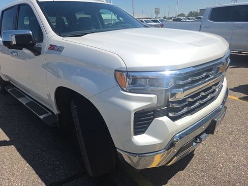 Used 2023 Chevrolet Silverado 1500 LTZ w/ Technology Package AWD/4WD image 5