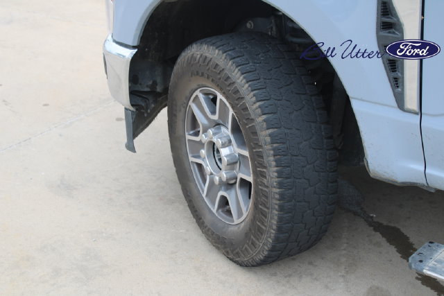 Used 2024 Ford F250 Lariat w/ Lariat Ultimate Package AWD/4WD image 9