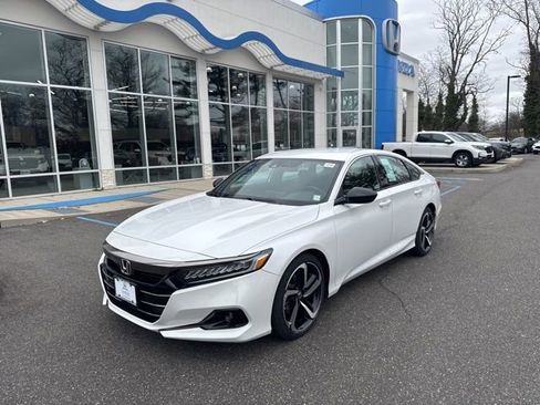 Certified 2022 Honda Accord Sport image 4