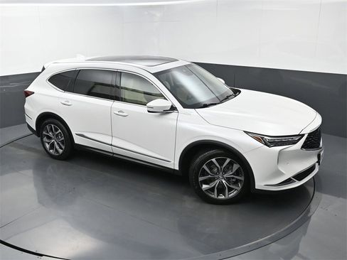 Used 2024 Acura MDX SH-AWD w/ Technology Package image 39