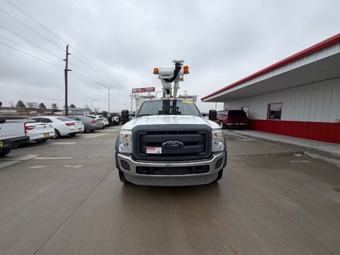 Used 2013 Ford F550 2WD Regular Cab Super Duty w/ Payload Upgrade Pkg image 3