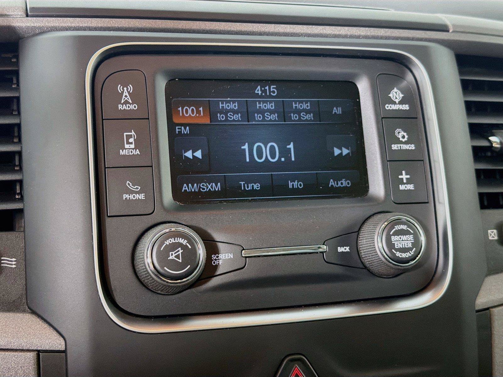 Used 2018 RAM 3500 Tradesman w/ Chrome Appearance Group AWD/4WD image 19