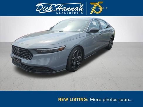 Used 2023 Honda Accord Sport image 1