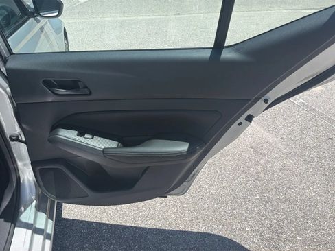 Used 2024 Nissan Altima 2.5 SV FWD image 17
