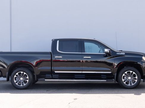 New 2026 Chevrolet Silverado 1500 High Country AWD/4WD image 32