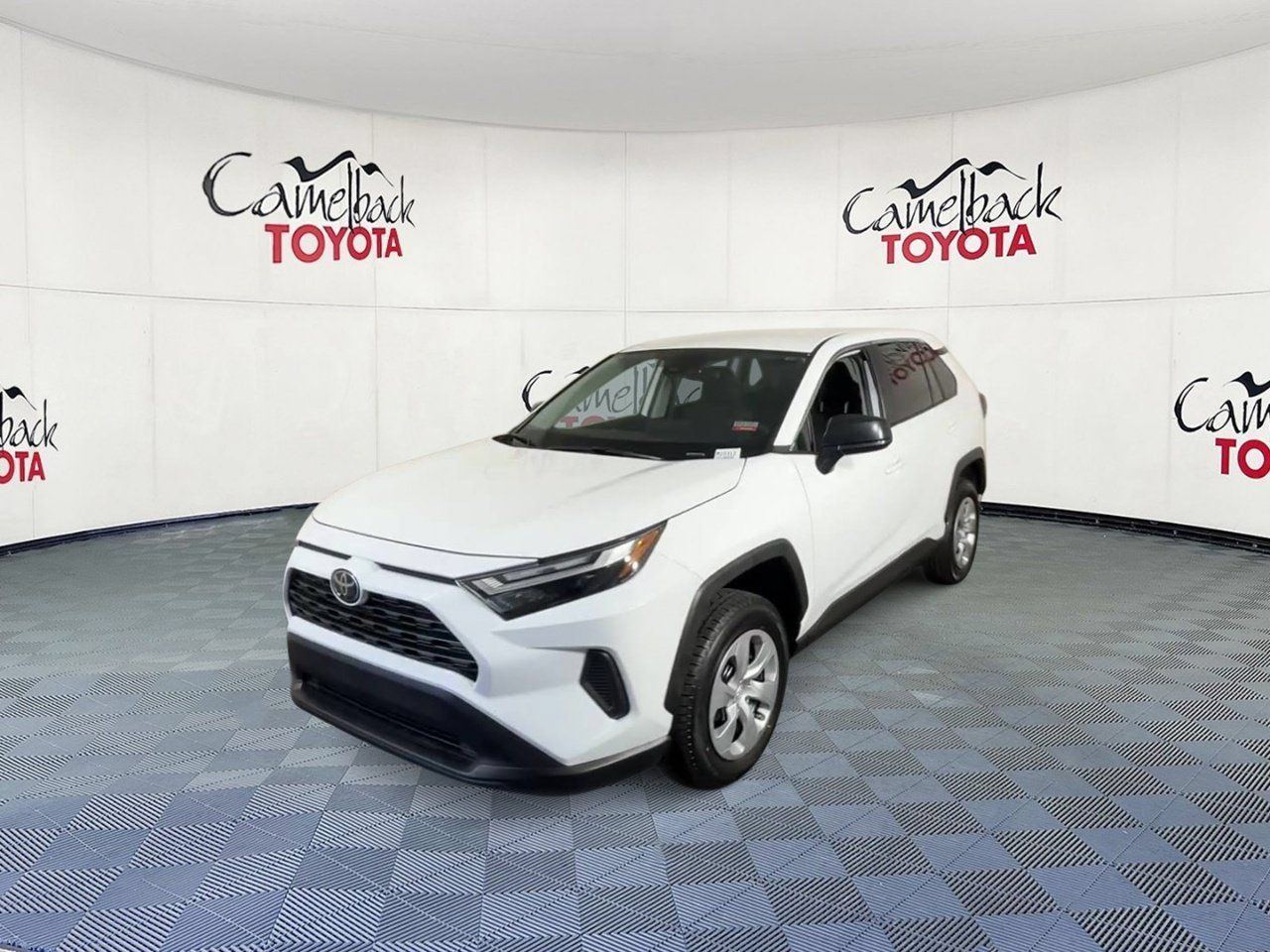 Used 2025 Toyota RAV4 LE FWD image 6