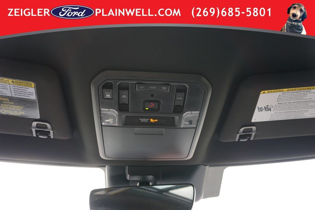 Used 2025 Toyota Tundra Limited AWD/4WD image 27