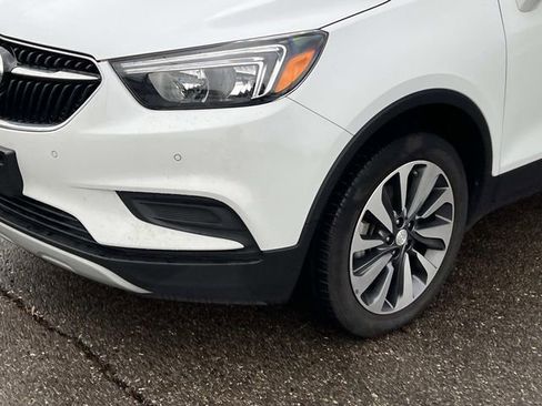 Certified 2022 Buick Encore Preferred w/ Safety Package II image 9