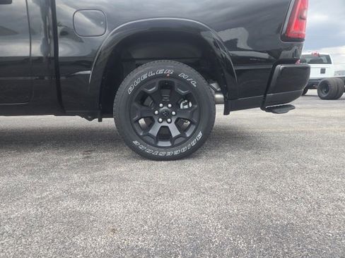 New 2026 RAM 1500 Big Horn AWD/4WD image 6