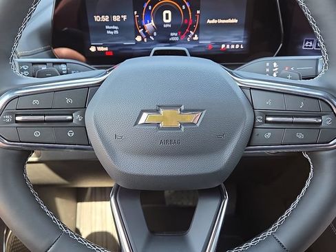 New 2026 Chevrolet Traverse High Country FWD image 12