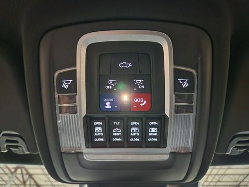 Used 2021 RAM 1500 Laramie RWD image 48