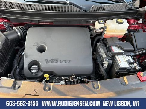 Used 2023 Chevrolet Traverse LT w/ Midnight/Sport Edition AWD/4WD image 20