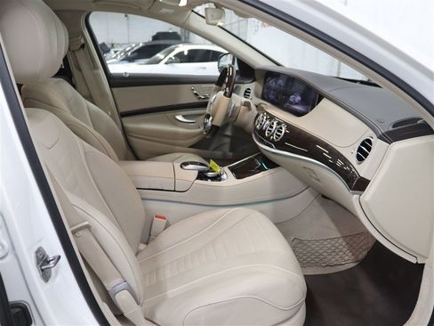 Used 2020 Mercedes-Benz S 560 4MATIC Sedan image 18