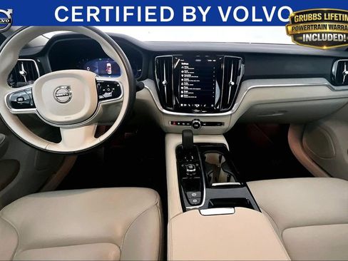 Certified 2025 Volvo S60 T8 Plus AWD/4WD image 21