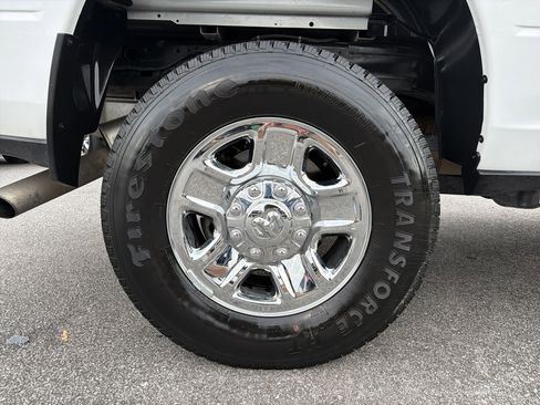 Used 2024 RAM 2500 Big Horn w/ Bed Utility Group image 19