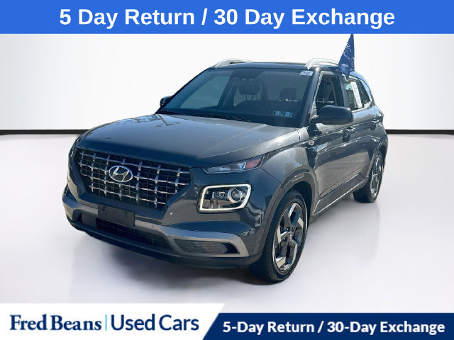 Certified 2023 Hyundai Venue Limited FWD image 3