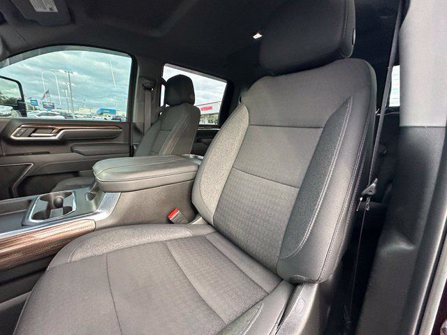 Used 2025 Chevrolet Silverado 2500 LT w/ Z71 Chrome Sport Edition AWD/4WD image 23