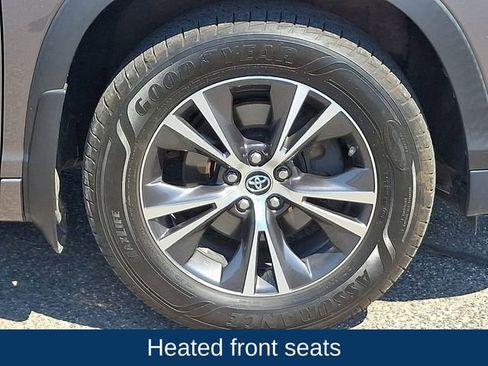 Used 2016 Toyota Highlander XLE AWD/4WD image 27