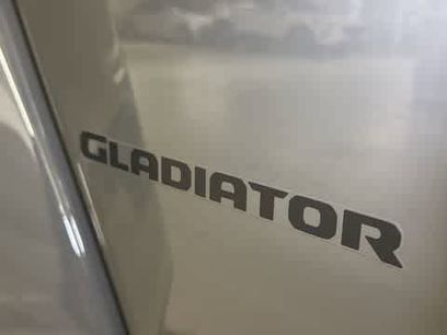 Used 2021 Jeep Gladiator Overland w/ Popular Equipment Package