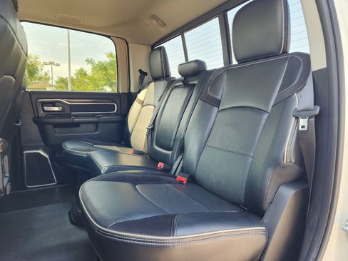 Used 2023 RAM 2500 Laramie AWD/4WD image 4
