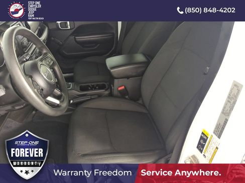 Used 2021 Jeep Gladiator Sport w/ Trailer Tow Package AWD/4WD image 11