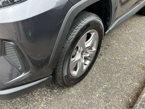 Certified 2025 Toyota RAV4 XLE AWD/4WD image 8