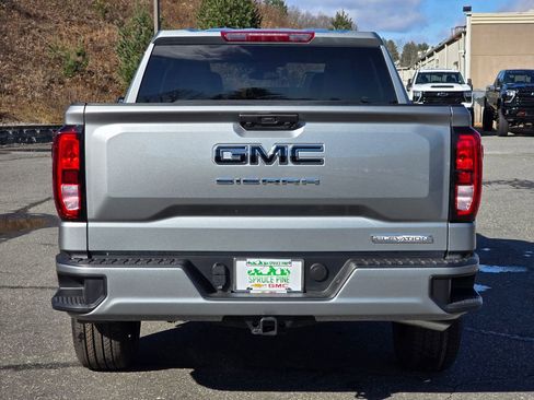 New 2026 GMC Sierra 1500 Elevation image 19