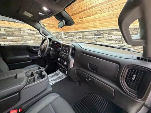 Used 2022 Chevrolet Silverado 1500 Custom w/ LPO, Dark Essentials Package AWD/4WD image 15