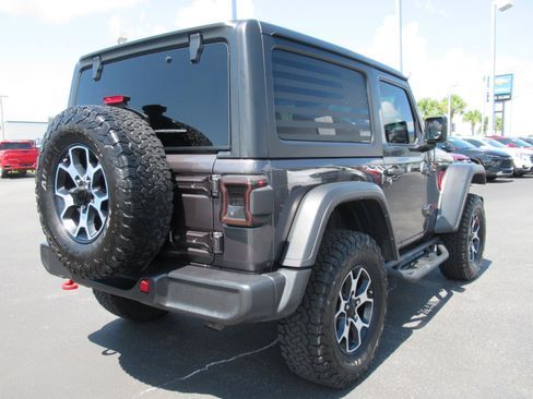 Used 2022 Jeep Wrangler Rubicon AWD/4WD image 5