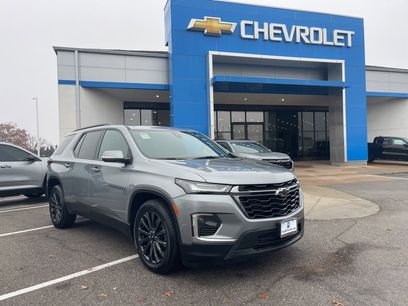 Certified 2023 Chevrolet Traverse RS w/ LPO, Floor Liner Package