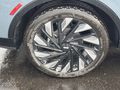 New 2026 Lincoln Nautilus Reserve w/ Jet Appearance Package AWD/4WD image 5