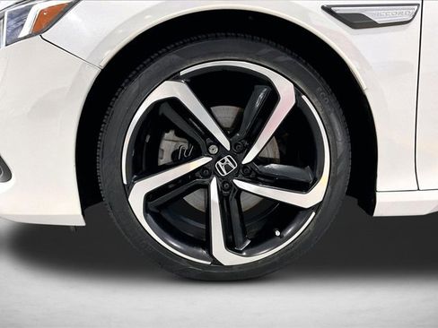 Used 2022 Honda Accord Sport image 10