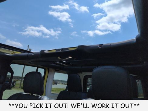 Used 2022 Jeep Wrangler Unlimited Rubicon w/ Trailer Tow Package AWD/4WD image 24