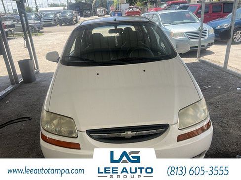 Used 2004 Chevrolet Aveo LS FWD image 1