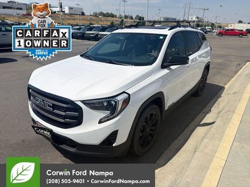 Used 2020 GMC Terrain SLT w/ Preferred Package AWD/4WD image 3